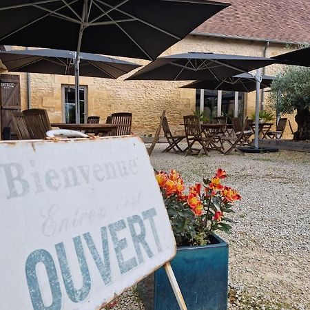 Le 4 Bed and Breakfast Montignac-Lascaux Exteriör bild