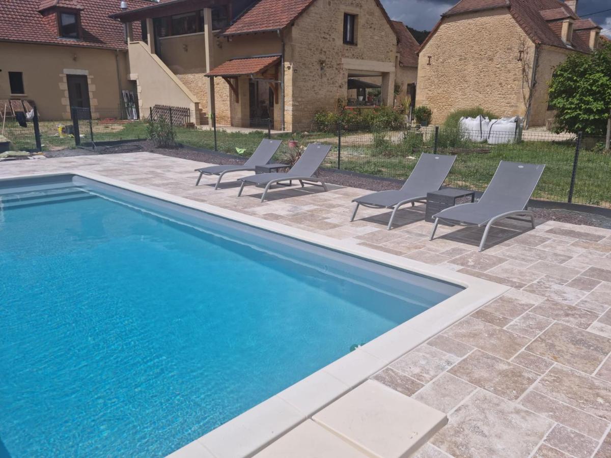 Le 4 Bed and Breakfast Montignac-Lascaux Exteriör bild