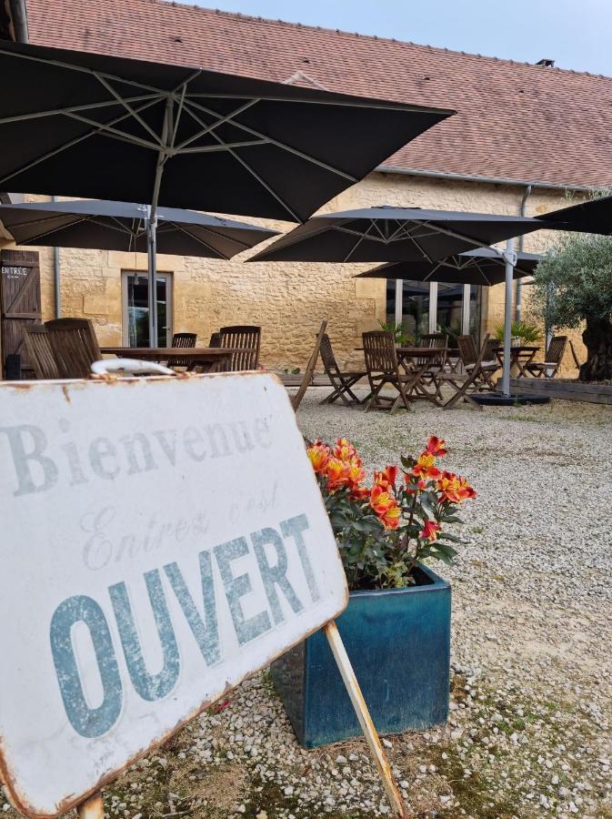 Le 4 Bed and Breakfast Montignac-Lascaux Exteriör bild