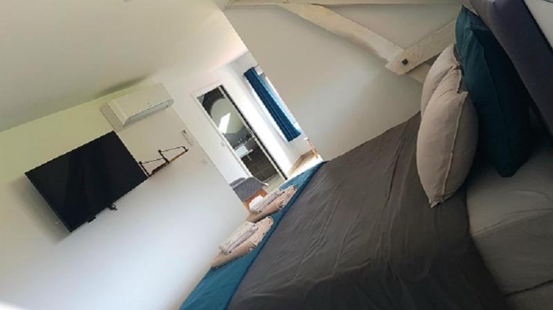 Le 4 Bed and Breakfast Montignac-Lascaux Exteriör bild